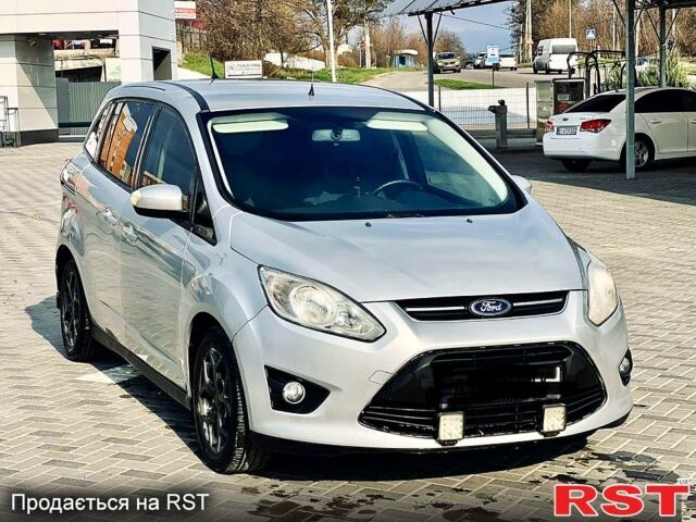 Серый Форд Си-Макс, объемом двигателя 1.6 л и пробегом 320 тыс. км за 9999 $, фото 1 на Automoto.ua