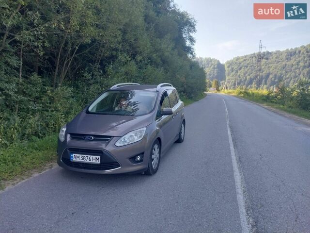 Сірий Форд Сі-Макс, об'ємом двигуна 1.6 л та пробігом 238 тис. км за 8500 $, фото 1 на Automoto.ua