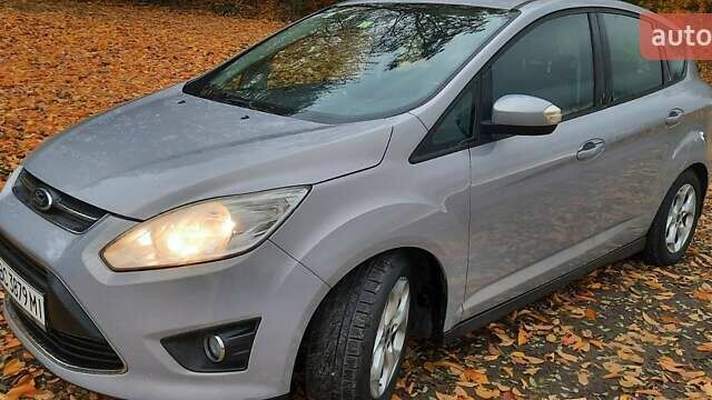 Сірий Форд Сі-Макс, об'ємом двигуна 1.56 л та пробігом 242 тис. км за 8300 $, фото 1 на Automoto.ua
