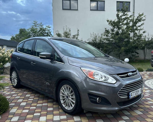 Серый Форд Си-Макс, объемом двигателя 2 л и пробегом 209 тыс. км за 11500 $, фото 1 на Automoto.ua