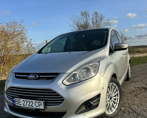 Сірий Форд Сі-Макс, об'ємом двигуна 2 л та пробігом 82 тис. км за 13000 $, фото 1 на Automoto.ua