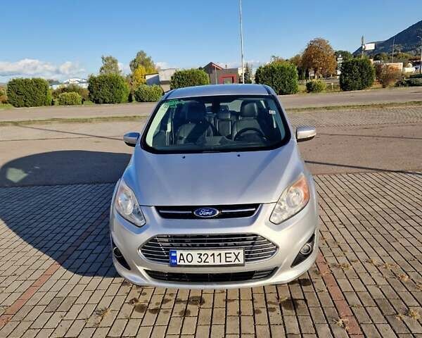 Сірий Форд Сі-Макс, об'ємом двигуна 2 л та пробігом 170 тис. км за 8500 $, фото 1 на Automoto.ua