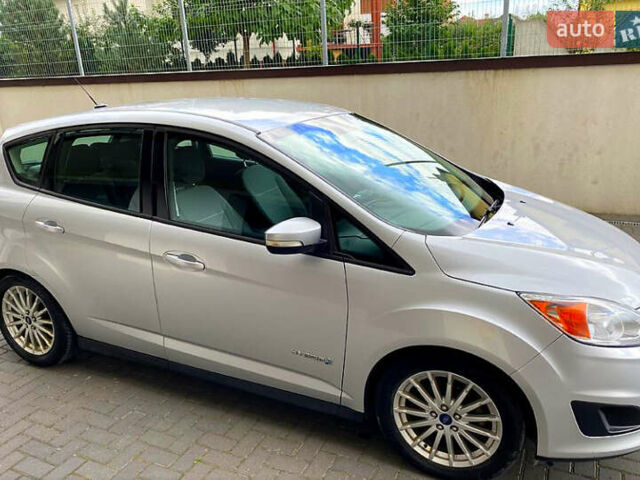 Серый Форд Си-Макс, объемом двигателя 2 л и пробегом 250 тыс. км за 10500 $, фото 1 на Automoto.ua