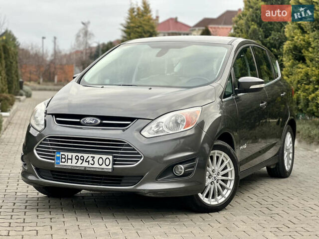 Серый Форд Си-Макс, объемом двигателя 2 л и пробегом 197 тыс. км за 10700 $, фото 1 на Automoto.ua