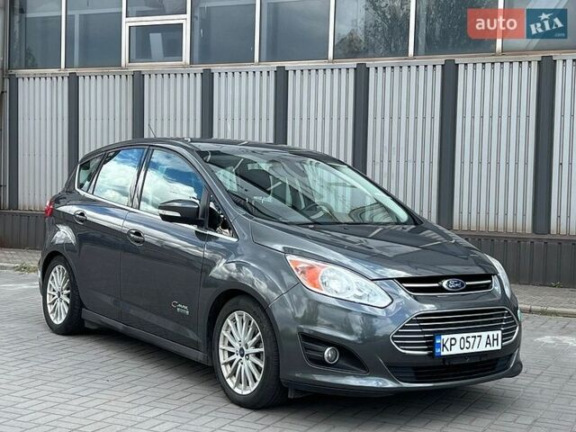 Серый Форд Си-Макс, объемом двигателя 2 л и пробегом 218 тыс. км за 12600 $, фото 1 на Automoto.ua