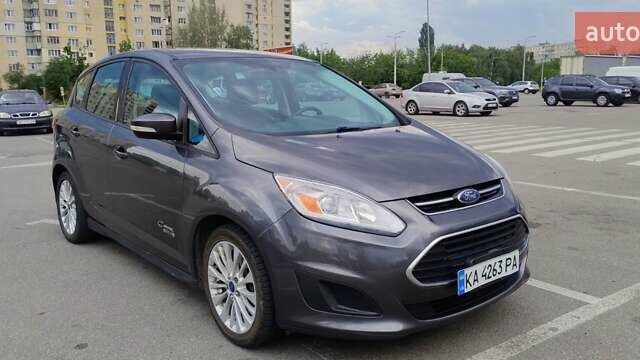 Серый Форд Си-Макс, объемом двигателя 2 л и пробегом 258 тыс. км за 10500 $, фото 1 на Automoto.ua