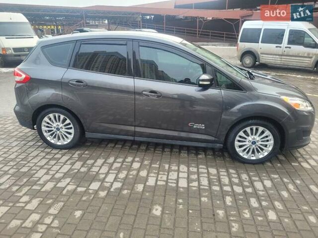 Серый Форд Си-Макс, объемом двигателя 2 л и пробегом 127 тыс. км за 13500 $, фото 1 на Automoto.ua