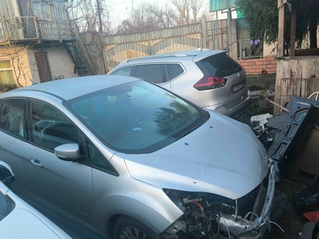 Серый Форд Си-Макс, объемом двигателя 2 л и пробегом 160 тыс. км за 8499 $, фото 1 на Automoto.ua