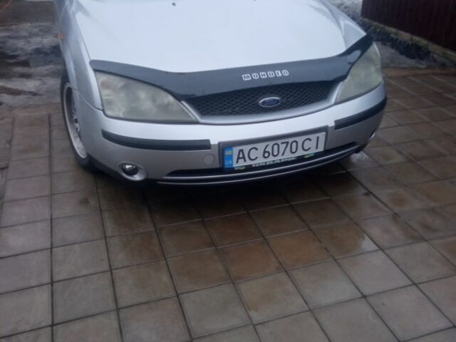 Серый Форд Си-Макс, объемом двигателя 2 л и пробегом 280 тыс. км за 2800 $, фото 1 на Automoto.ua