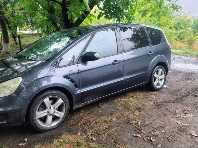 Синій Форд Сі-Макс, об'ємом двигуна 2 л та пробігом 200 тис. км за 2900 $, фото 1 на Automoto.ua