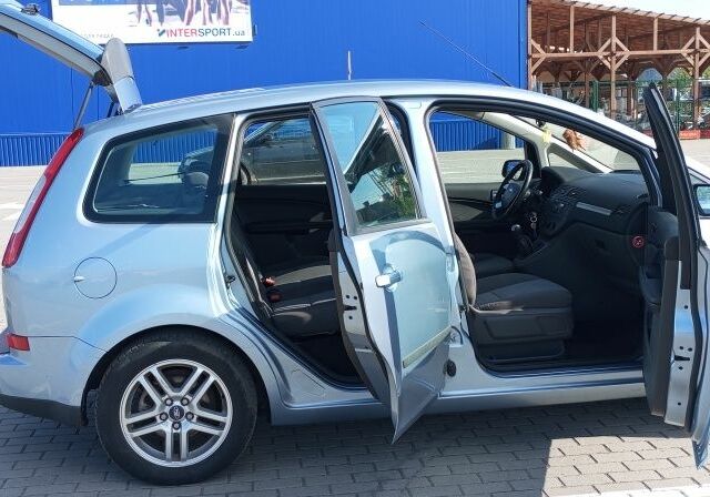 Синий Форд Си-Макс, объемом двигателя 1.8 л и пробегом 190 тыс. км за 4200 $, фото 1 на Automoto.ua