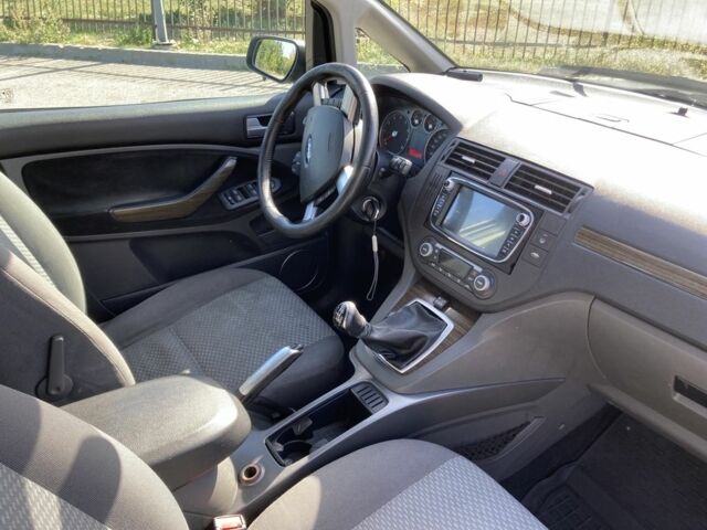 Зеленый Форд Си-Макс, объемом двигателя 1.8 л и пробегом 286 тыс. км за 3499 $, фото 1 на Automoto.ua