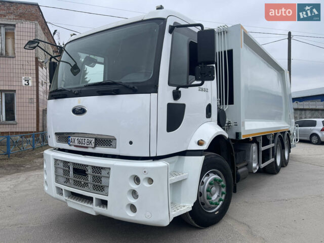 Форд Карго, объемом двигателя 0 л и пробегом 165 тыс. км за 39900 $, фото 1 на Automoto.ua