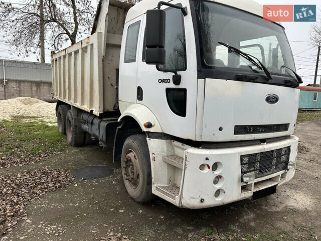 Форд Карго, объемом двигателя 0 л и пробегом 400 тыс. км за 15500 $, фото 1 на Automoto.ua