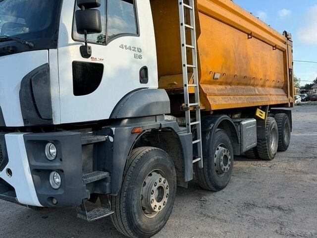 Форд Карго, об'ємом двигуна 0 л та пробігом 228 тис. км за 55000 $, фото 1 на Automoto.ua