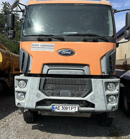 Форд Карго, объемом двигателя 0 л и пробегом 200 тыс. км за 56000 $, фото 1 на Automoto.ua