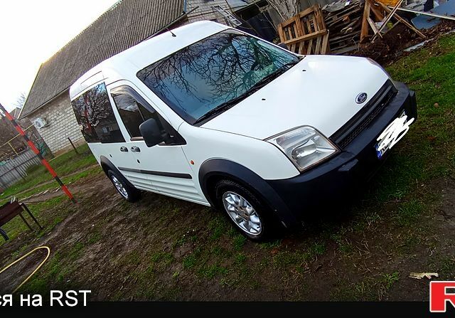 Білий Форд Коннект, об'ємом двигуна 1.8 л та пробігом 313 тис. км за 4500 $, фото 1 на Automoto.ua