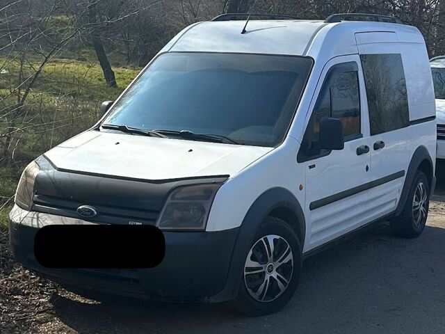 Белый Форд Коннект, объемом двигателя 1.9 л и пробегом 280 тыс. км за 6200 $, фото 1 на Automoto.ua