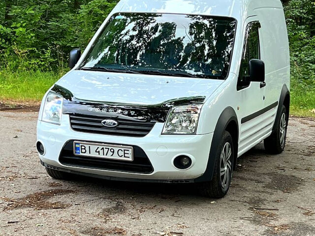 Белый Форд Коннект, объемом двигателя 1.8 л и пробегом 260 тыс. км за 5900 $, фото 1 на Automoto.ua