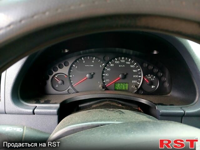 Форд Коннект, об'ємом двигуна 1.8 л та пробігом 250 тис. км за 4500 $, фото 1 на Automoto.ua