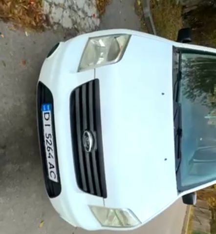 Форд Коннект, об'ємом двигуна 1.8 л та пробігом 250 тис. км за 6500 $, фото 1 на Automoto.ua