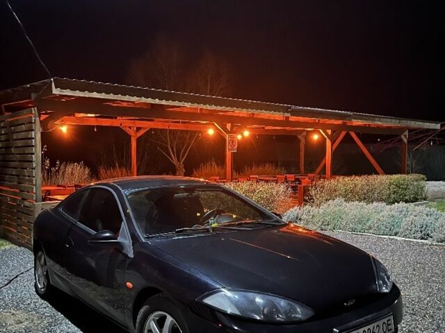 Черный Форд Кугар, объемом двигателя 2 л и пробегом 410 тыс. км за 2200 $, фото 1 на Automoto.ua