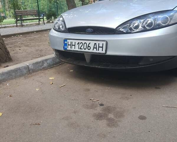 Серый Форд Кугар, объемом двигателя 2.5 л и пробегом 310 тыс. км за 3000 $, фото 1 на Automoto.ua