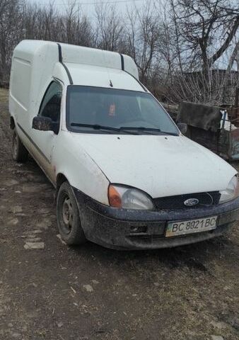 Белый Форд Курьер, объемом двигателя 1.8 л и пробегом 240 тыс. км за 700 $, фото 1 на Automoto.ua