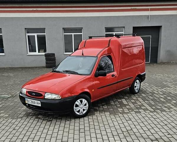 Червоний Форд Кур'єр, об'ємом двигуна 1.3 л та пробігом 250 тис. км за 1150 $, фото 1 на Automoto.ua