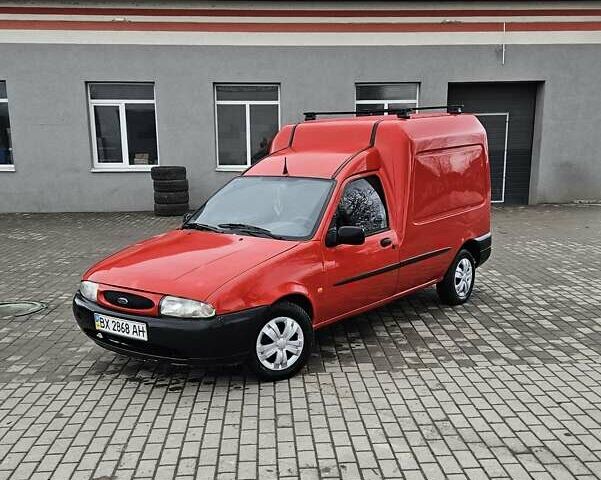 Червоний Форд Кур'єр, об'ємом двигуна 1.3 л та пробігом 200 тис. км за 1199 $, фото 1 на Automoto.ua