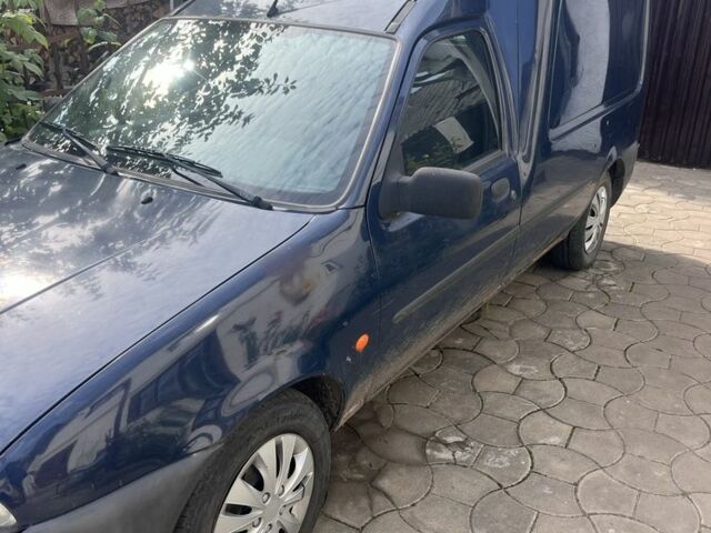 Синий Форд Курьер, объемом двигателя 1.8 л и пробегом 180 тыс. км за 1023 $, фото 1 на Automoto.ua