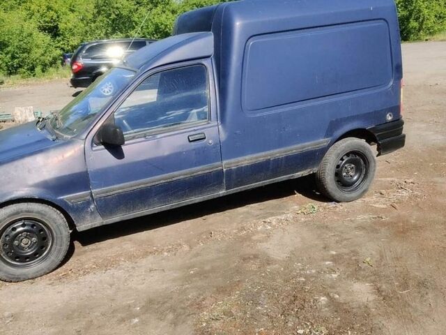 Синій Форд Кур'єр, об'ємом двигуна 1.3 л та пробігом 300 тис. км за 556 $, фото 1 на Automoto.ua