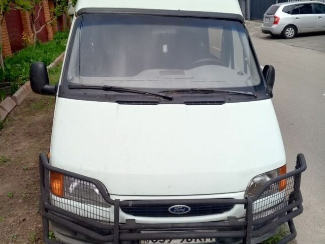 Белый Форд Другая, объемом двигателя 14.86 л и пробегом 356 тыс. км за 1100 $, фото 1 на Automoto.ua