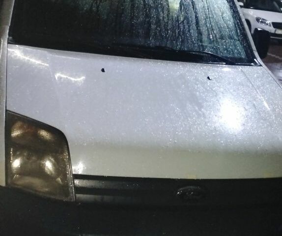 Білий Форд Інша, об'ємом двигуна 1.8 л та пробігом 280 тис. км за 3600 $, фото 1 на Automoto.ua