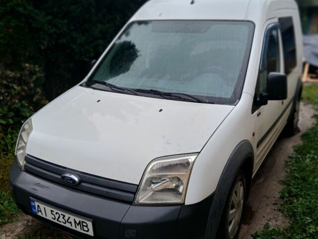 Білий Форд Інша, об'ємом двигуна 1.8 л та пробігом 275 тис. км за 4500 $, фото 1 на Automoto.ua