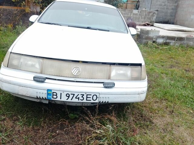 Белый Форд Другая, объемом двигателя 4 л и пробегом 30 тыс. км за 800 $, фото 1 на Automoto.ua