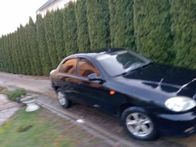 Черный Форд Другая, объемом двигателя 1.5 л и пробегом 160 тыс. км за 3000 $, фото 1 на Automoto.ua