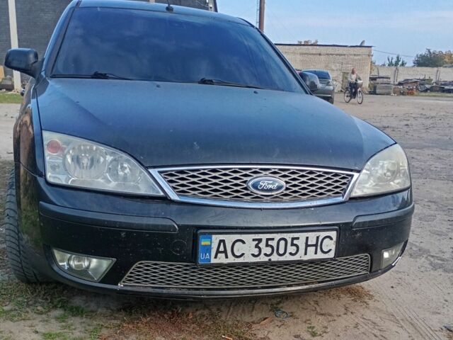 Чорний Форд Інша, об'ємом двигуна 2 л та пробігом 250 тис. км за 3692 $, фото 1 на Automoto.ua
