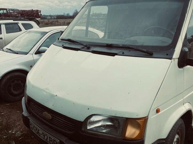 Форд Інша, об'ємом двигуна 0 л та пробігом 0 тис. км за 1700 $, фото 1 на Automoto.ua