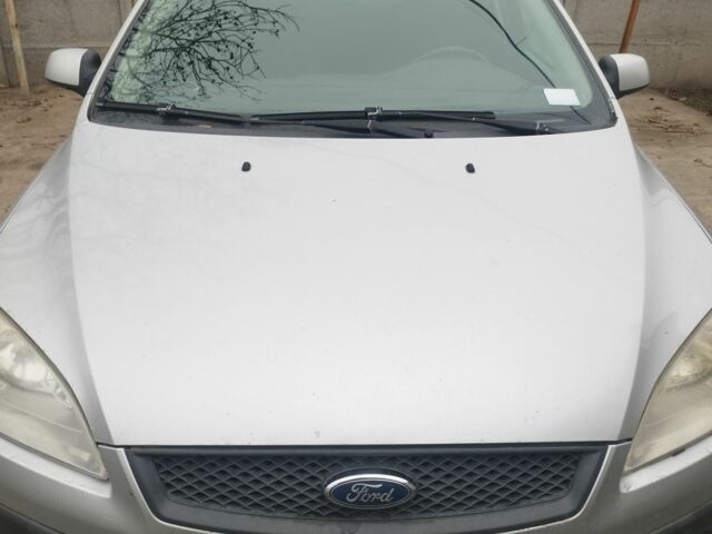 Серый Форд Другая, объемом двигателя 1.6 л и пробегом 178 тыс. км за 5300 $, фото 1 на Automoto.ua