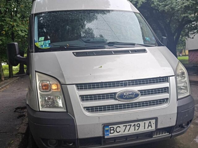 Сірий Форд Інша, об'ємом двигуна 2.2 л та пробігом 315 тис. км за 8500 $, фото 1 на Automoto.ua