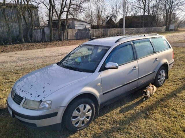 Сірий Форд Інша, об'ємом двигуна 1.9 л та пробігом 430 тис. км за 3000 $, фото 1 на Automoto.ua