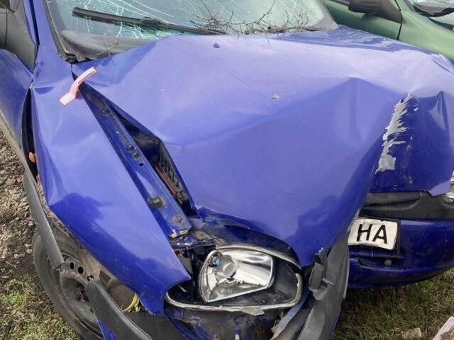 Синій Форд Інша, об'ємом двигуна 1.4 л та пробігом 350 тис. км за 452 $, фото 1 на Automoto.ua