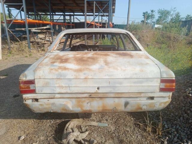 Синій Форд Інша, об'ємом двигуна 1.5 л та пробігом 1000 тис. км за 1700 $, фото 1 на Automoto.ua