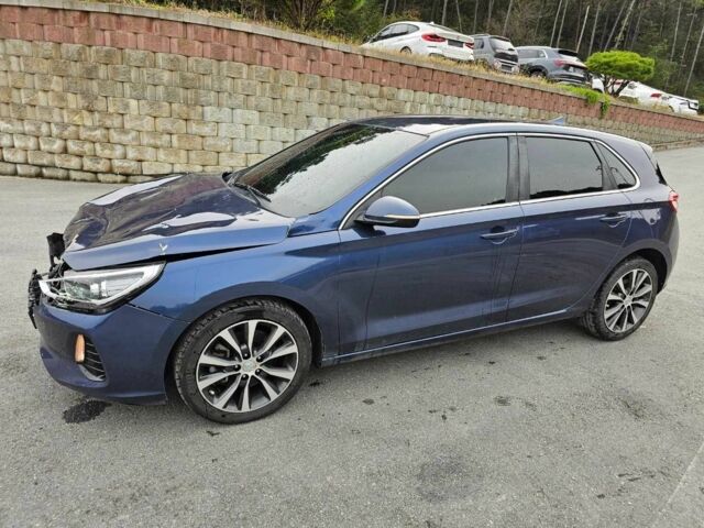 Синий Форд Другая, объемом двигателя 1.6 л и пробегом 127 тыс. км за 3800 $, фото 1 на Automoto.ua