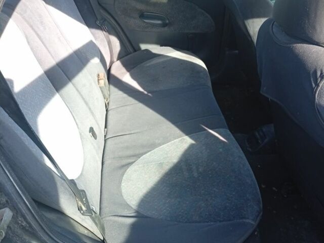 Зеленый Форд Другая, объемом двигателя 1.9 л и пробегом 100 тыс. км за 372 $, фото 1 на Automoto.ua