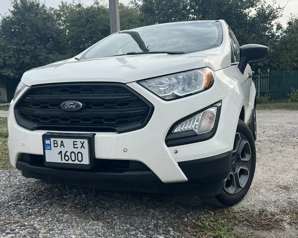 Белый Форд Экоспорт, объемом двигателя 1 л и пробегом 100 тыс. км за 12100 $, фото 1 на Automoto.ua