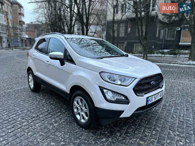 Белый Форд Экоспорт, объемом двигателя 2 л и пробегом 48 тыс. км за 9500 $, фото 1 на Automoto.ua