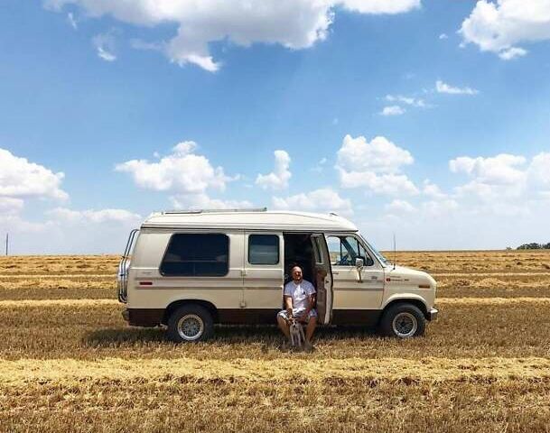 Белый Форд Эколайн, объемом двигателя 5 л и пробегом 23 тыс. км за 5824 $, фото 1 на Automoto.ua