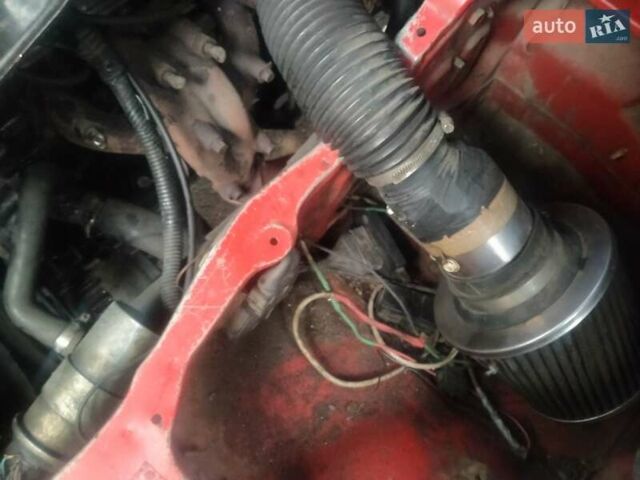 Красный Форд Эконован, объемом двигателя 0 л и пробегом 456 тыс. км за 828 $, фото 1 на Automoto.ua